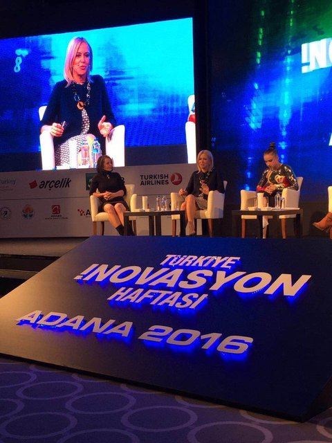 PROF. DR. ZEHRA NEŞE KAVAK