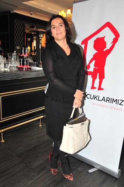 AYFER TOPRAK