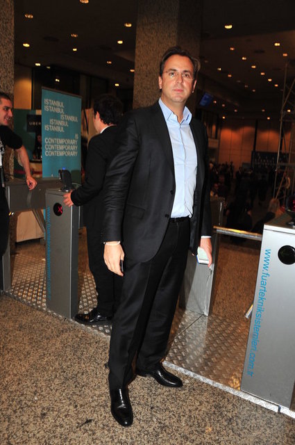 MURAT ÖZYEĞİN