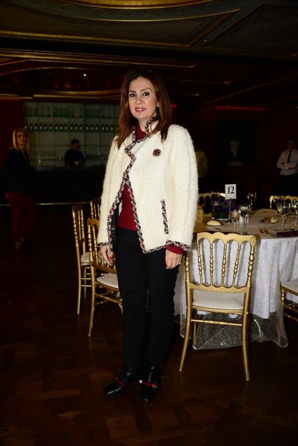 ESRA ÖZTÜRK