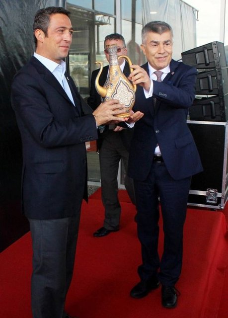 ALİ KOÇ