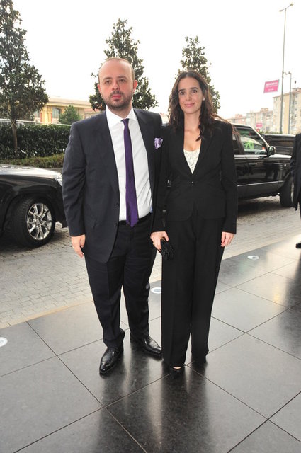 SAFFET - ÖZLEM ULUSOY
