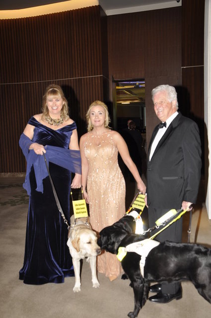 MAGGIE MOORE, NURDENİZ TUNÇER, DAVID ADAMS