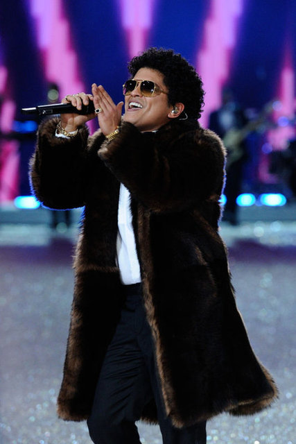 BRUNO MARS