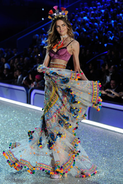 VICTORIA'S SECRET MELEKLERİ