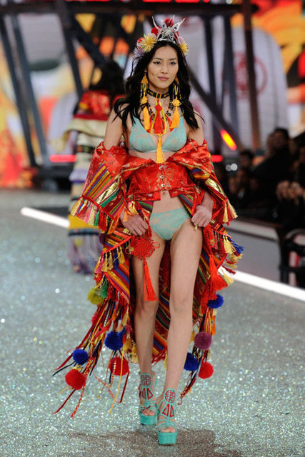 VICTORIA'S SECRET MELEKLERİ