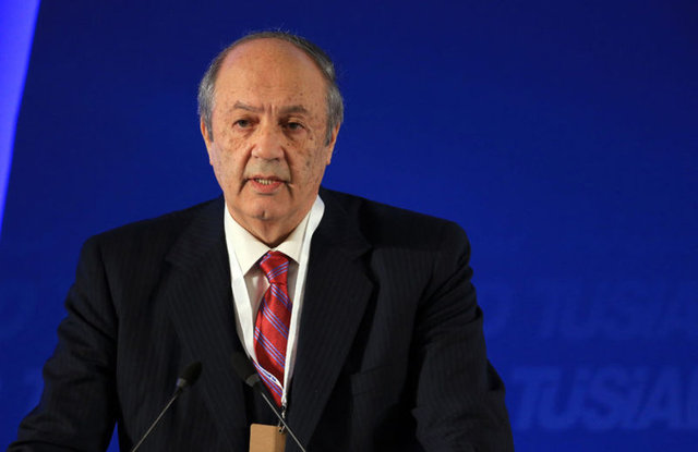 TUNCAY ÖZİLHAN