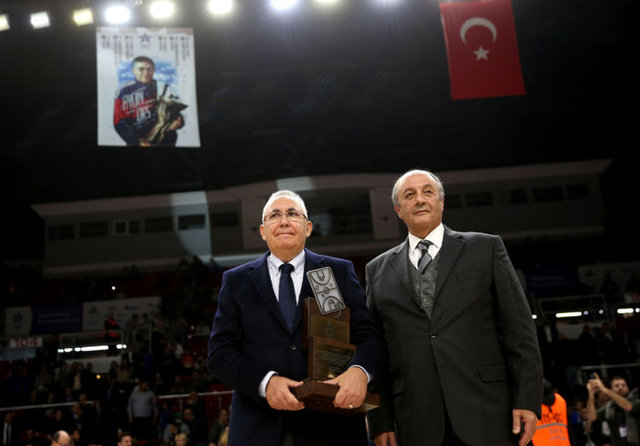 AYDIN ÖRS, TUNCAY ÖZİLHAN 