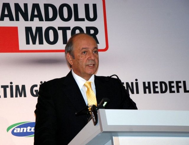 TUNCAY ÖZİLHAN