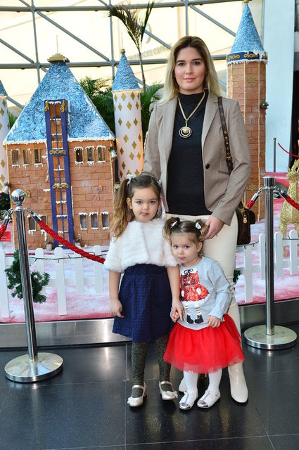 İPEK, ZEYNEP, SELİN TOPLUSOY