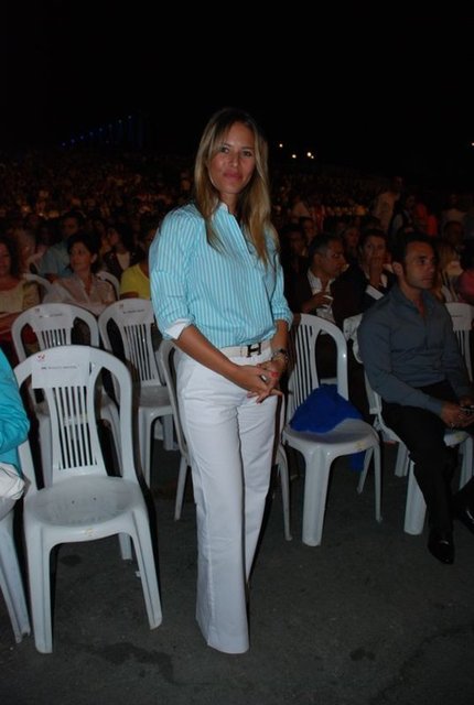ASLI ÜSTÜNKAYA