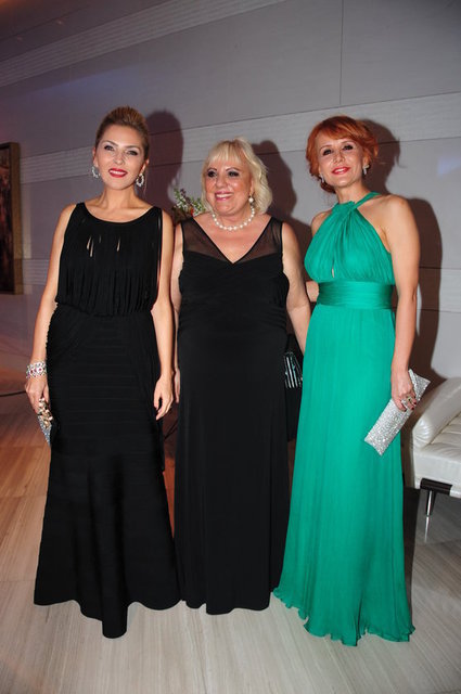 ARZU SABANCI, ZAFER KOZANOĞLU, BERRİN ZORLU (UNİCEF 70. YIL DAVETİNDEN)