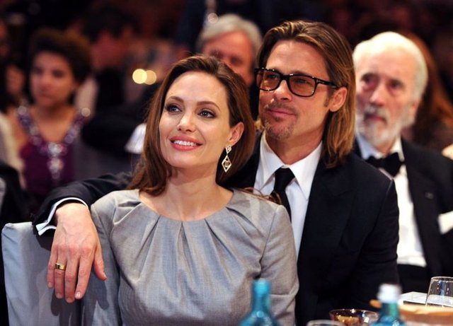 ANGELINA JOLIE - BRAD PITT