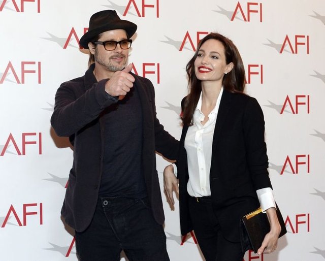 ANGELINA JOLIE - BRAD PITT