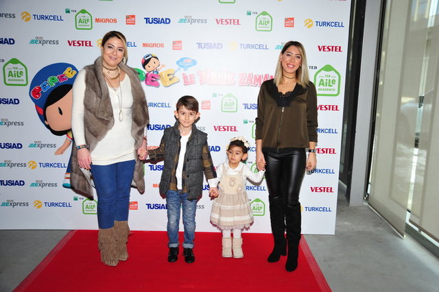 NİHAN, EMİR DİLEK, ESMİHAN, NESLİHAN TAŞDEMİR