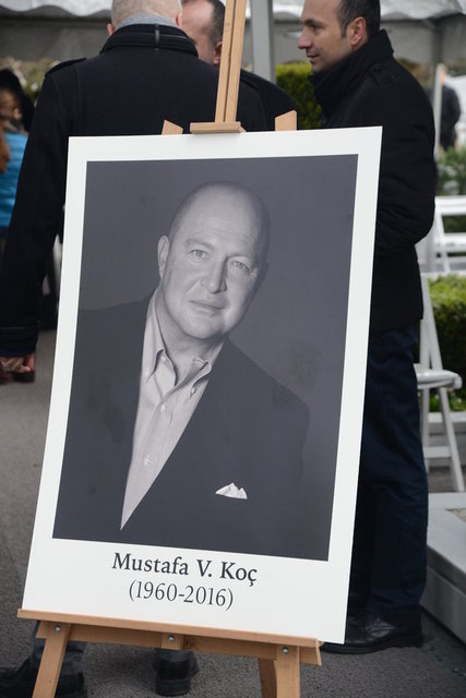 MUSTAFA V. KOÇ