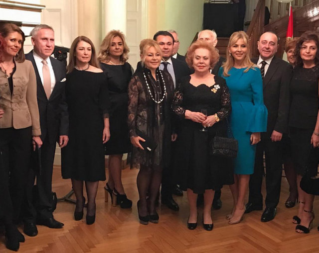 GABOR KISS, DEMET SABANCI - CENGİZ ÇETİNDOĞAN, ÖZCAN SABANCI, ARZU - ÖMER SABANCI