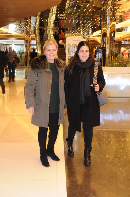 TUNAY AYAYDIN, İPEK ABDİK