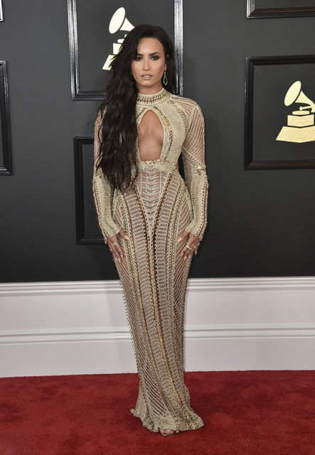 DEMI LOVATO