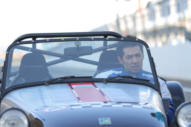 Kenan ile Zeynep karşı karşıya!