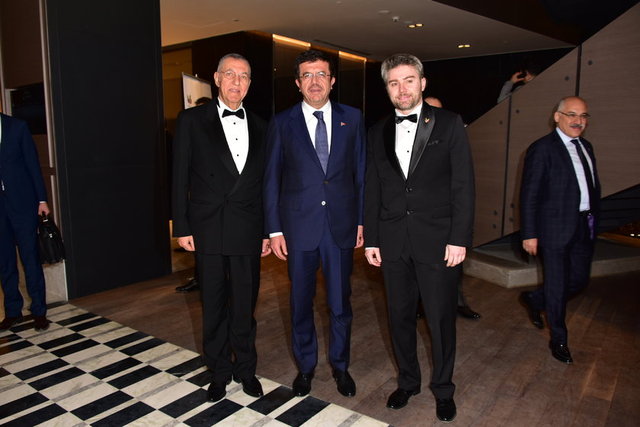 ZEYNEL ABİDİN ERDEM, NİHAT ZEYBEKÇİ, BORA GÜRÇAY