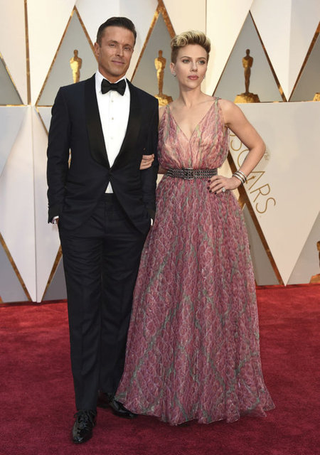 MAHOTA, SCARLETT JOHANSON