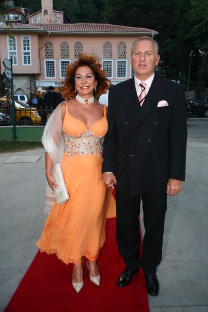 ALİ DÜRÜST