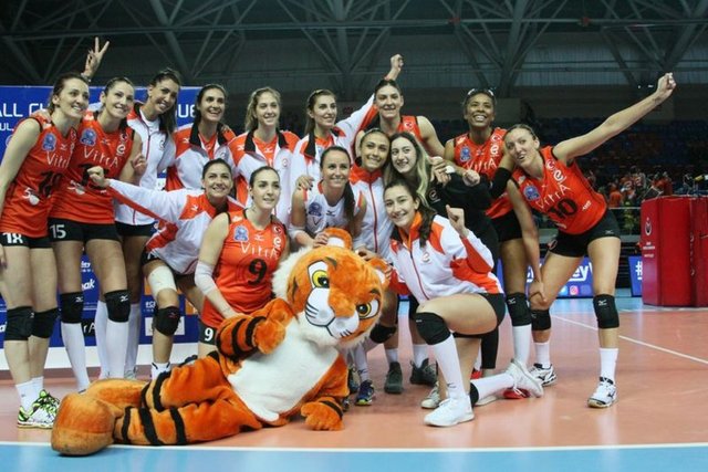 ECZACIBAŞI VİTRA VOLEYBOL KULÜBÜ
