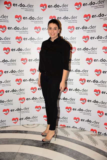 EBRU DİNÇ