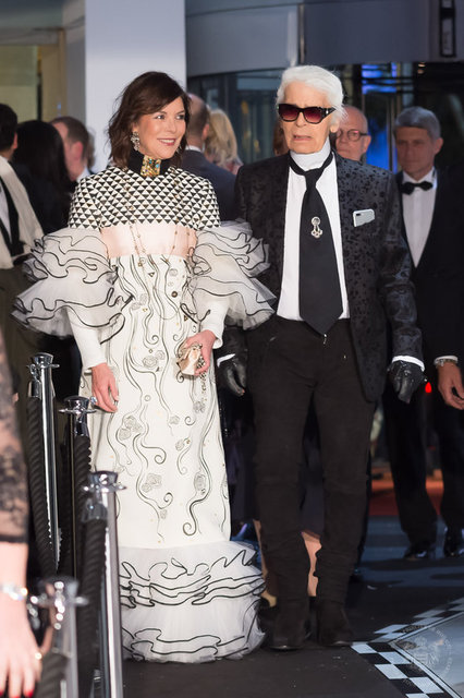 HANNOVER PRENSESİ CAROLINE, KARL LAGERFELD