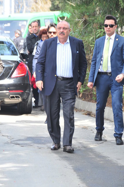 TUĞRUL TÜRKEŞ