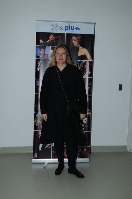 ÖZLEM ZEHEBİ