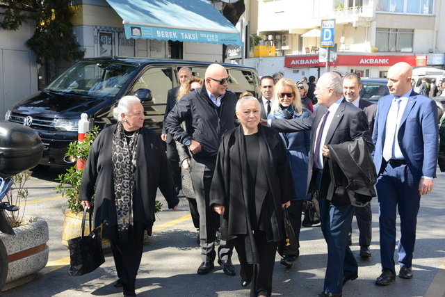 DENİZ, FERİT - DIANA ŞAHENK