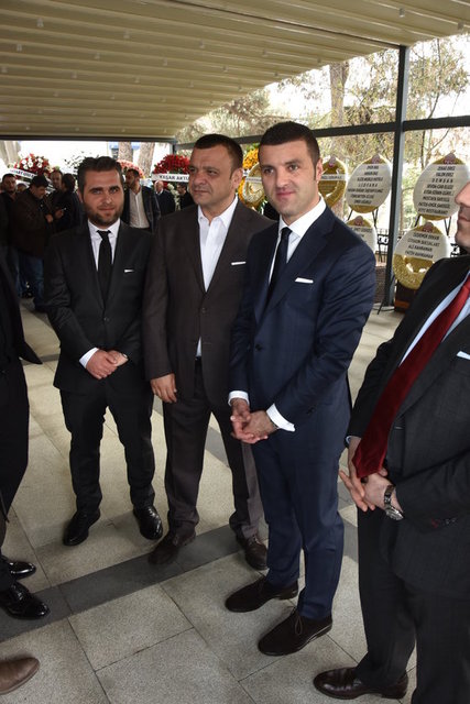 EMİR SARIGÜL