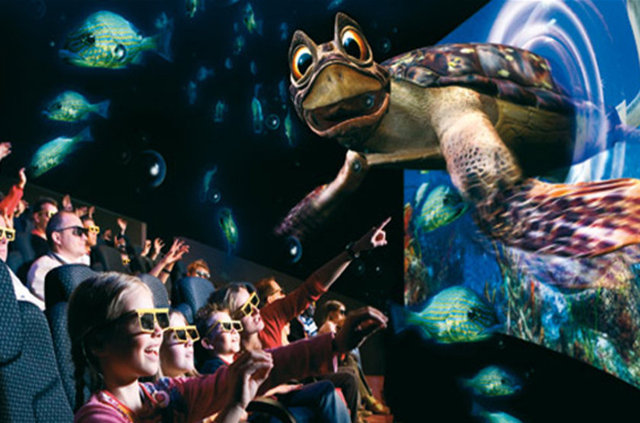 14- İş fikri: 5d sinema ve 9 d sinema geçtiğimiz yılların başarılı işlerinden. Özellikle belirtmek isteriz ki lokasyonun iyi olduğu bir yerde bu iş ayda 100 bin lira üzerinde para kazandırabiliyor. Lokasyondan kastımız ise Pendik'te ki Viaport 'un girişinde yer alan 5d sinema gibi yerler. Bu iş fikrinde yapılan kampanyalar ve filmlerin kalitesi ise çok önemli.