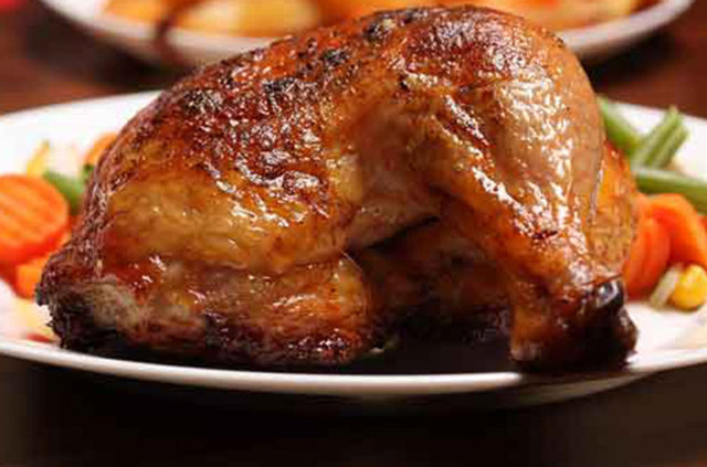 41- İş fikri: Tavvuk: Keskinoğlu, 2,5 milyon dolar harcayarak kurduğu 'Tavvuk Restaurant'a franchise vererek Türkiye'nin tüm illerine yayılmayı planlıyor. Şirket, 2012"²ye kadar 200 restoran açarak binden fazla kişiye istihdam sağlamayı, 2015 yılına kadar ise 500 şubeye ulaşmayı hedefliyor. Franchise ücretinin 30 bin lira olduğu ifade ediliyor. Şirket franchising vermeye en kısa zamanda başlayacak.