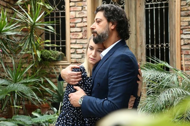 Bir Deli Sevda 2. Bölüm Fotoğrafları