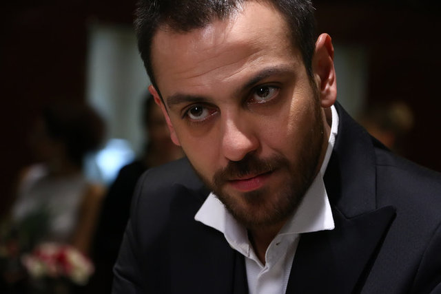 Bir Deli Sevda 2. Bölüm Fotoğrafları