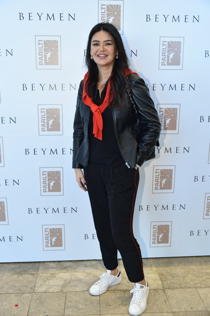 ŞEBNEM ARSLAN