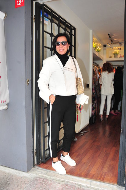 SELMA TÜRKEŞ