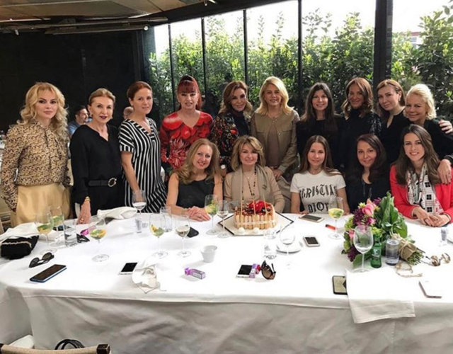 MELTEM DEMİR, MERİH TURAN, SUZAN TOPLUSOY, FERYAL GÜLMAN, DİLEK TÜRKER