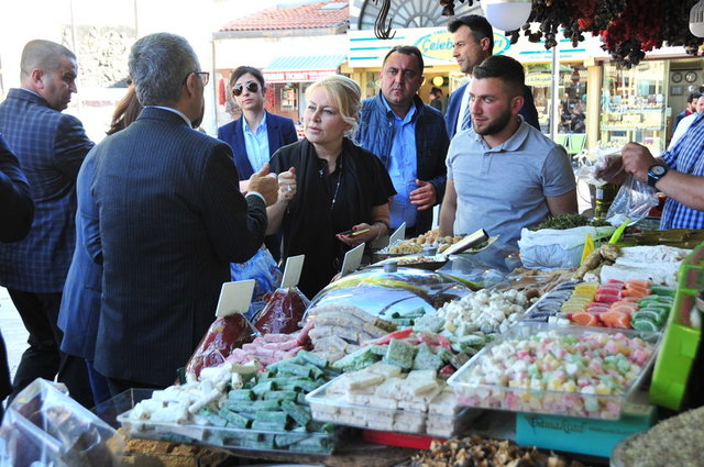 DEMET SABANCI ÇETİNDOĞAN