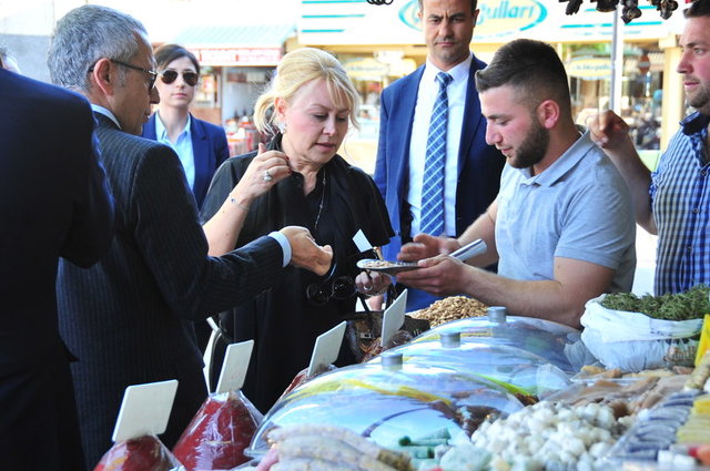 DEMET SABANCI ÇETİNDOĞAN