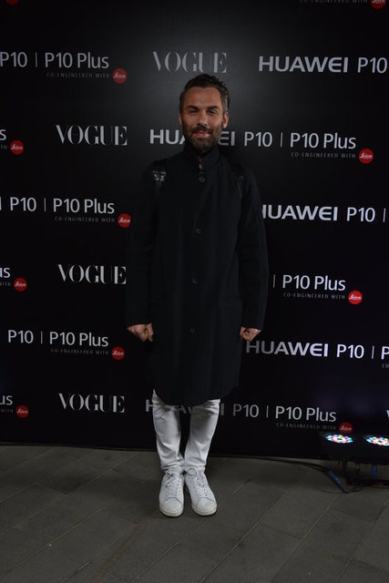 ÖZGÜR MASUR