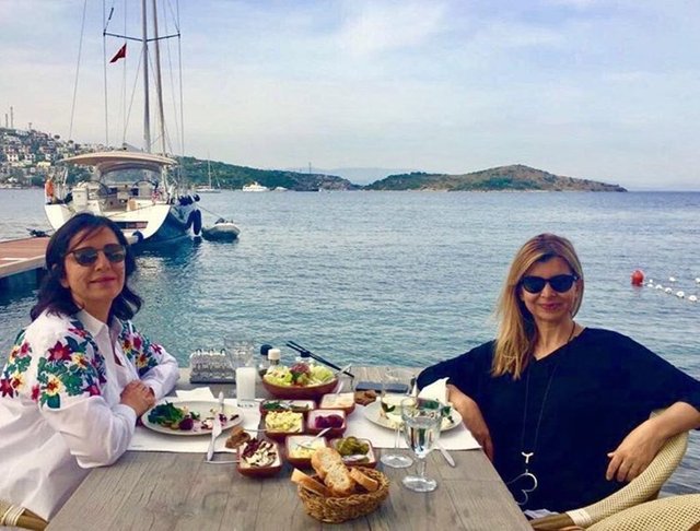 AYFER TOPRAK