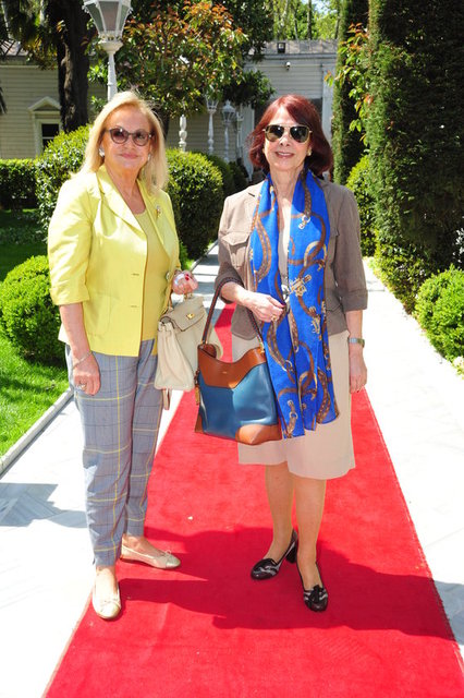 SİLVİA MAGRİPLİ, ZEYNEP GERMEN