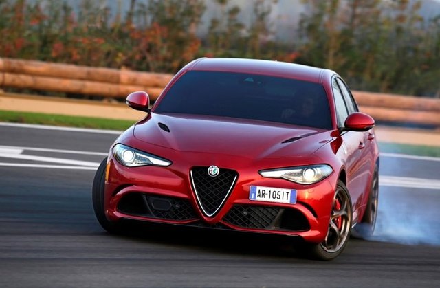 Marka: Alfa Romeo - Model: Giulia - Toplam Satış: 11