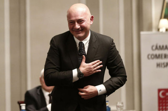 FERİT ŞAHENK - Serveti: 2.1 milyar dolar - Evli ve tek çocuklu