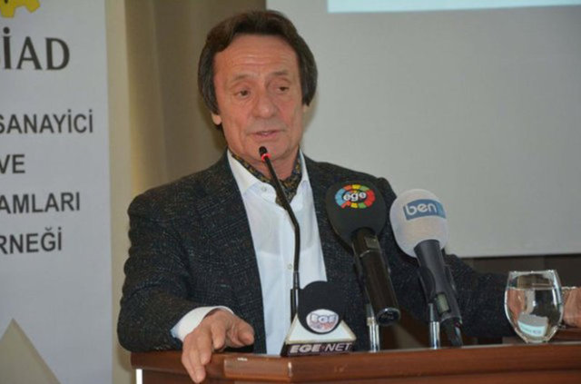 AHMET NAZİF ZORLU - Serveti: 1.3 milyar dolar - Evli ve 3 çocuklu