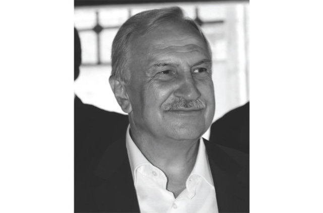 ORHAN ÖZOKUR - Serveti: 350 milyon dolar - Evli ve 3 çocuklu